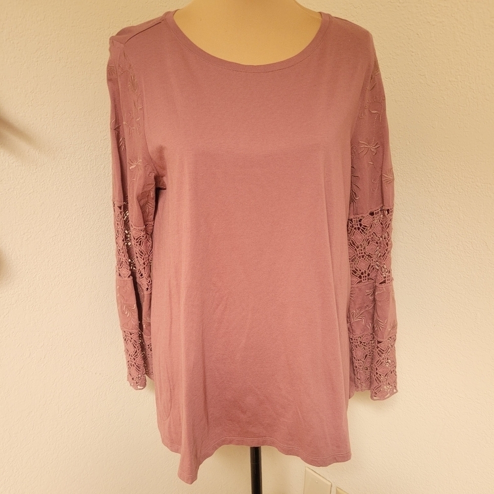 LOGO Lori Goldstein Pink Blouse with Lace Sleeves
